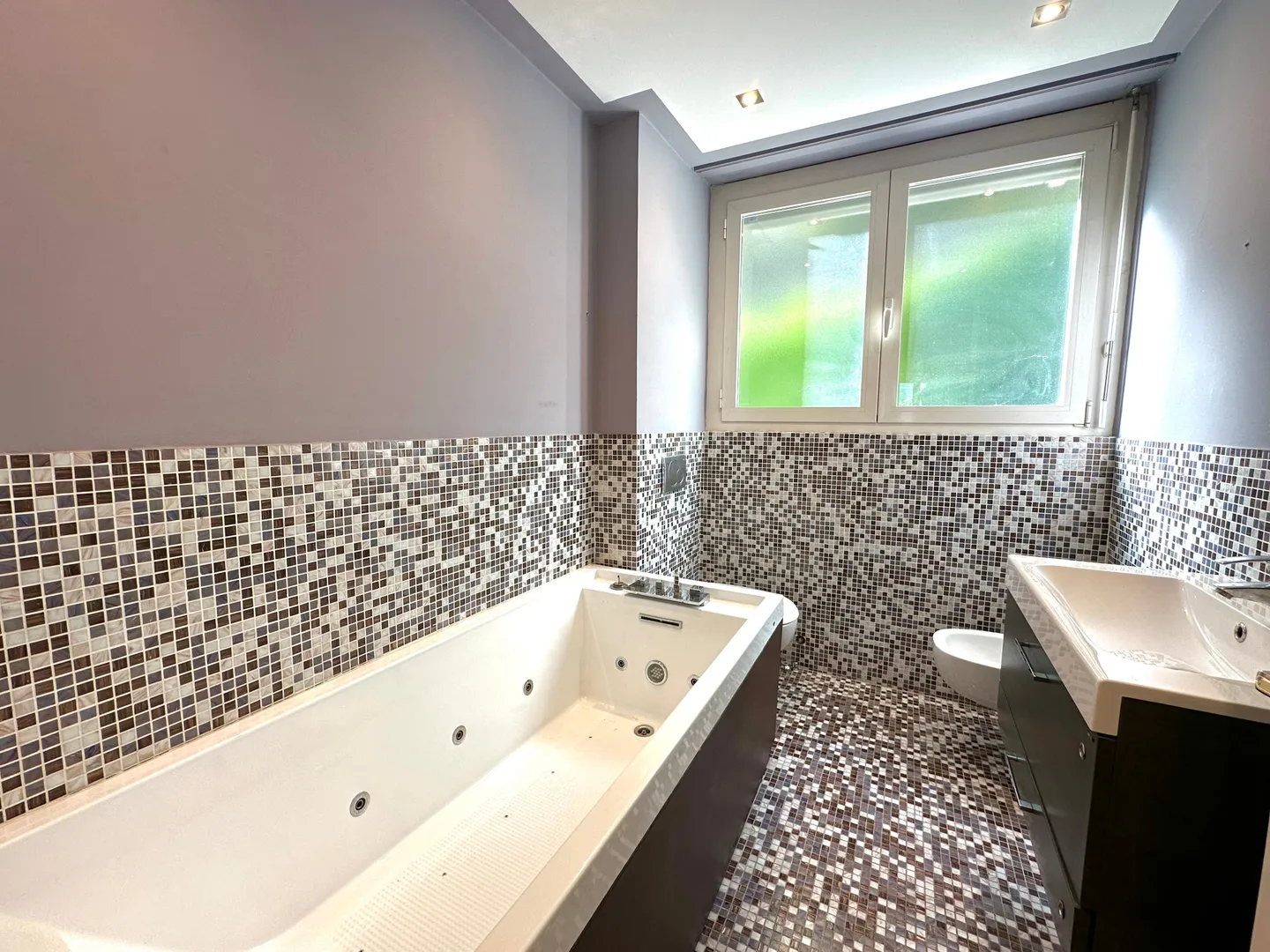 Spacious 4.5-room apartment in Lugano - Your new home in Ticino - Photo 7 of 10