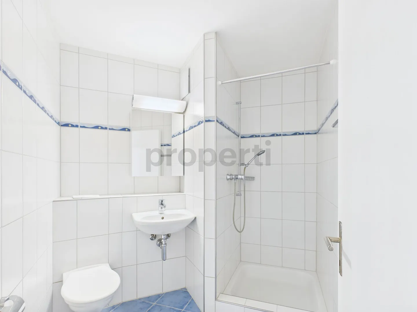 Appartement élégant de 3,5 pièces dans un emplacement recherché à Zurich - Photo 10 sur 12