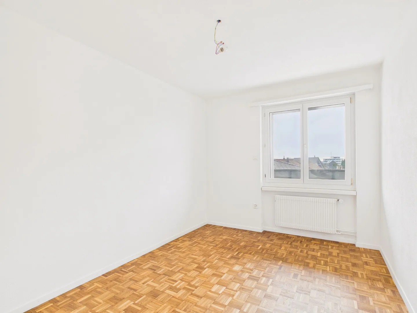 Modernes 5.5-Zimmer Attikawohnung mit Balkon in Altstätten - Photo 6 of 12