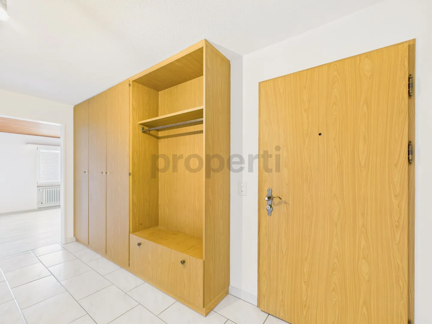 Grosszügige 4.5-Zimmer-Wohnung mit Bergblick in Maschwanden - Photo 8 of 13