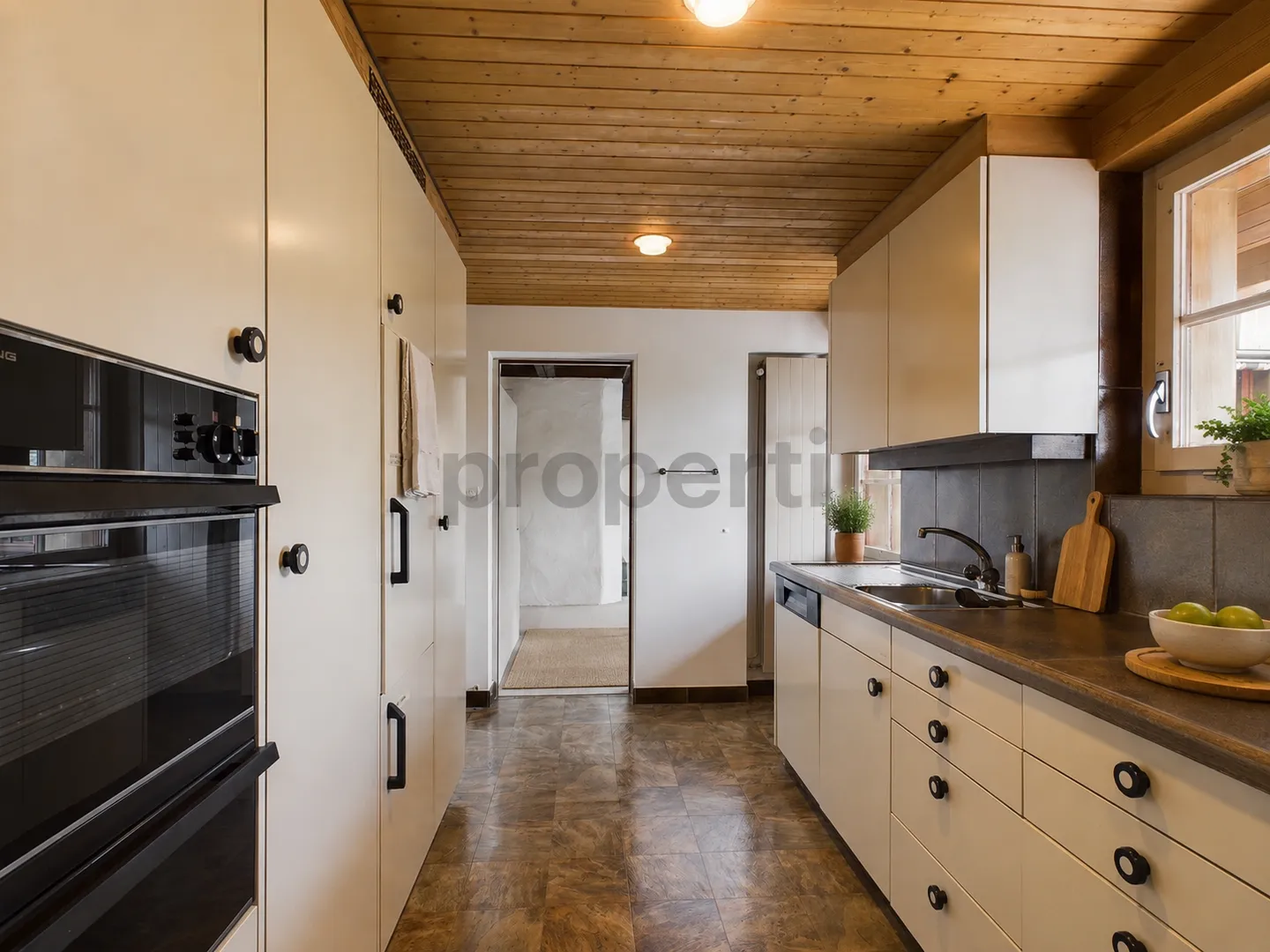 Spacious 5.5-room maisonette with balcony in Bischofszell - Photo 8 of 13