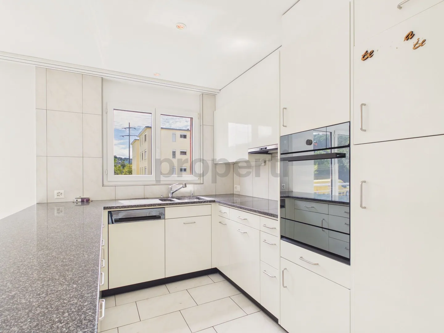Exklusive Wohnung bei Zürich - Foto 5 von 13