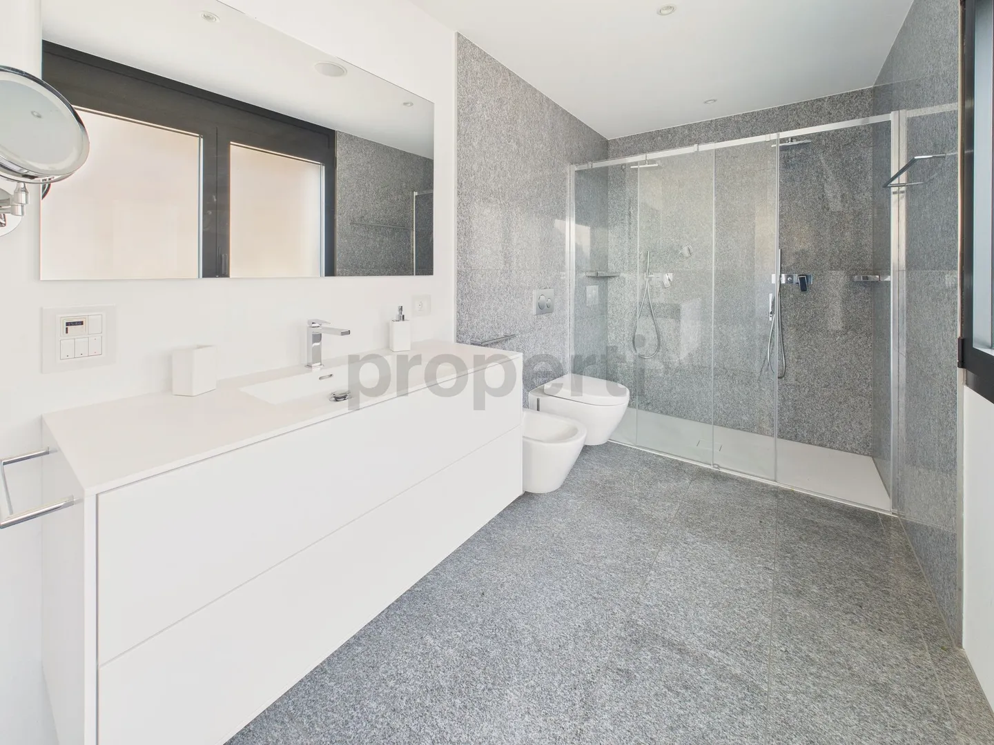 Penthouse prestigieux avec vue panoramique Biasca - Photo 9 sur 13