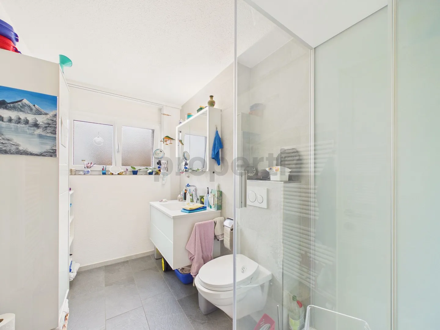 Moderno appartamento di 3,5 locali con vista sul verde a Wallisellen - Foto 9 di 10