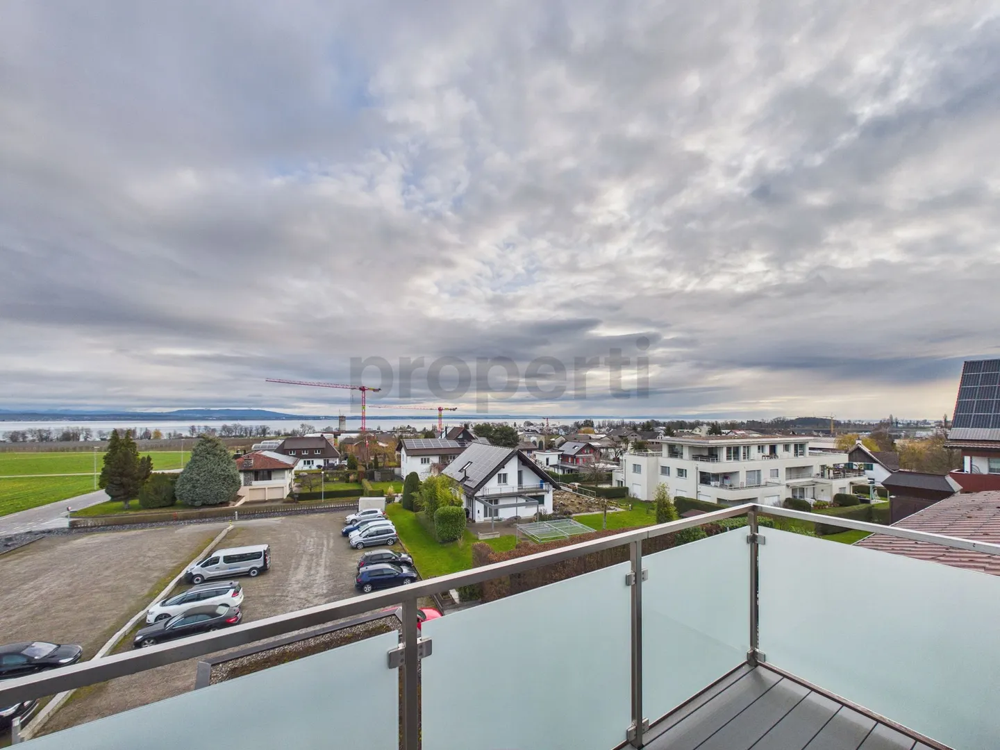 Moderno appartamento con 3 camere e balcone, Güttingen - Foto 8 di 12