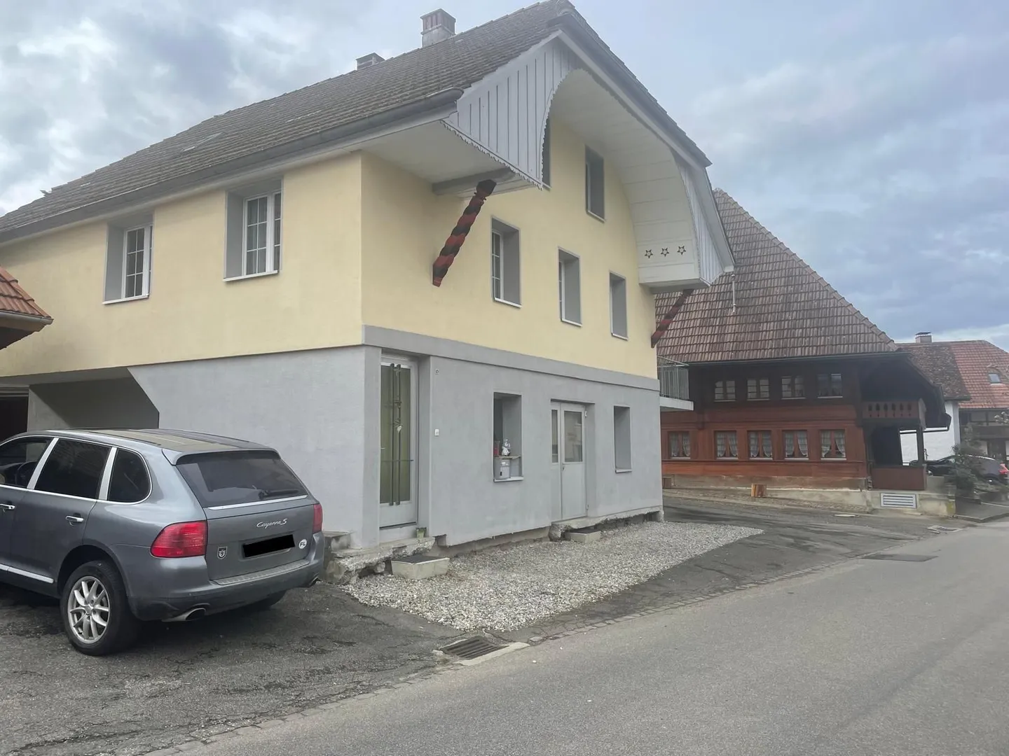 Charmantes Einfamilienhaus in Madiswil - Foto 1 von 4