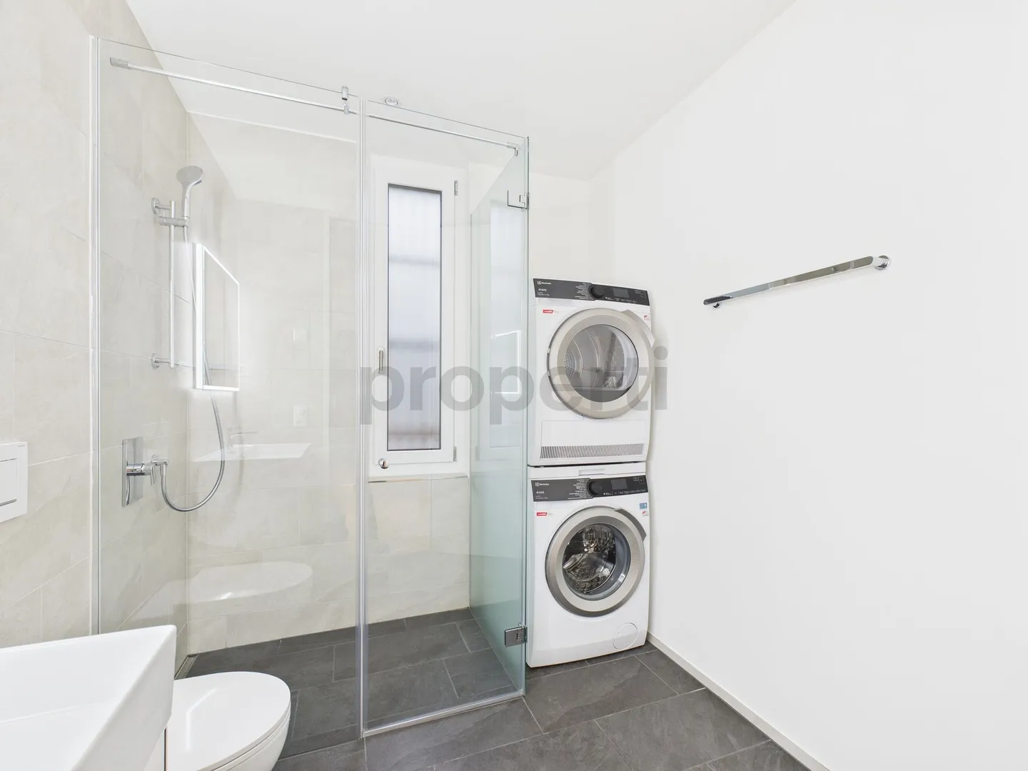 Exquisite 5-Zimmer-Wohnung in der begehrten Region Zürich - Foto 12 von 13