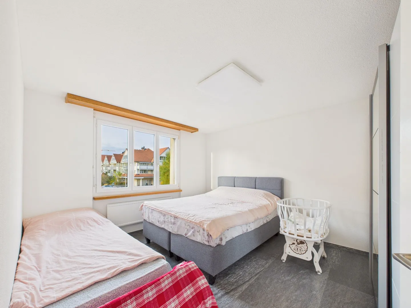 Charmante Wohnung mit herrlichem Ausblick in Bazenheid - Photo 5 of 9