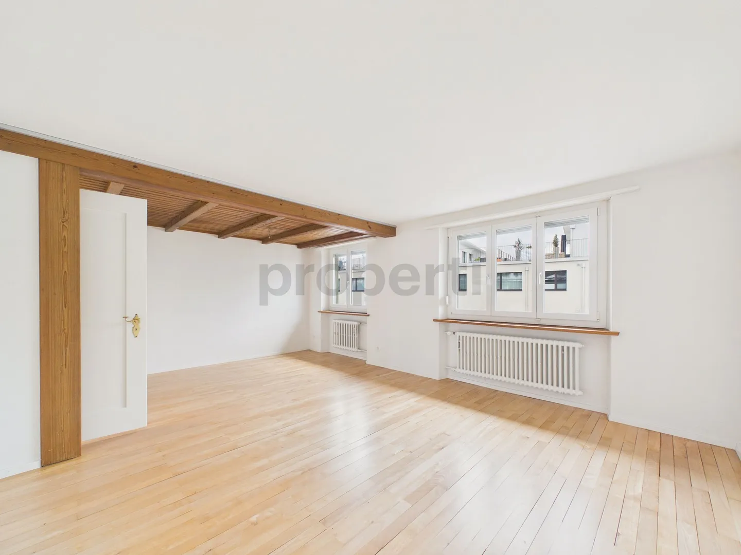 Appartamento moderno con 4 stanze e balcone, Ibach - Foto 1 di 9