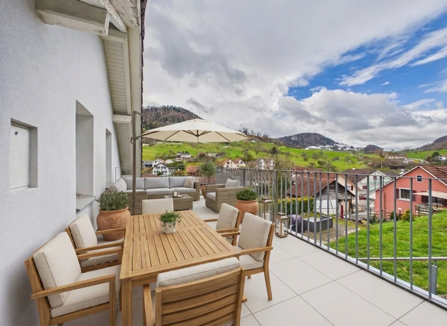 Stilvolle 5.5-Zimmer-Wohnung - Foto 1 von 12