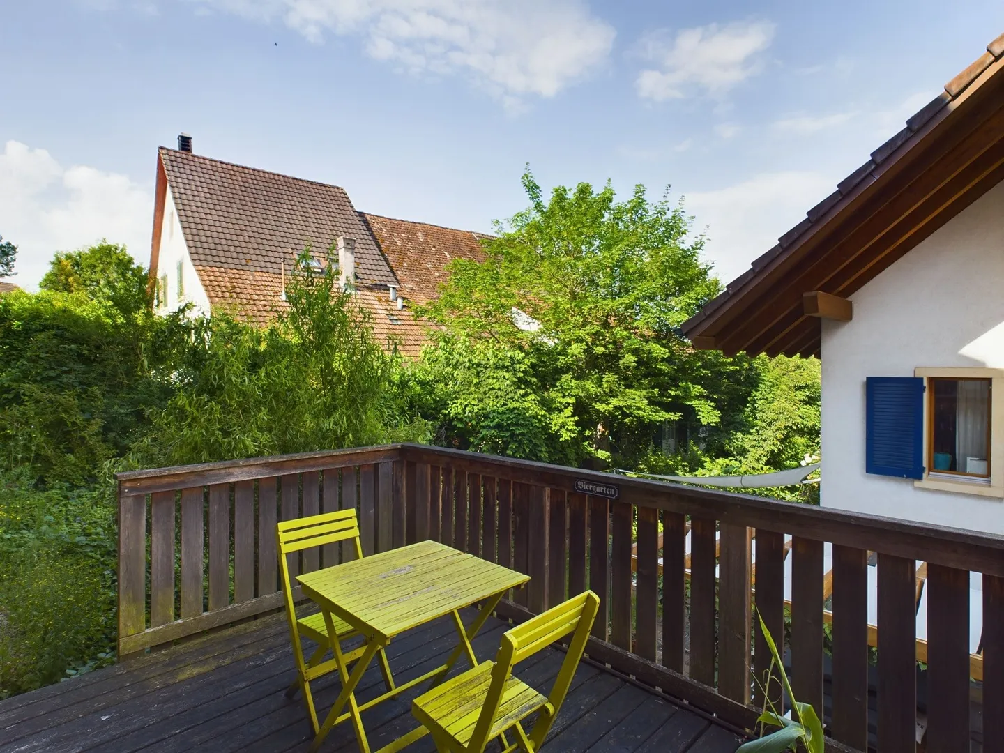 Großzügige 6-Zimmer-Terrassenwohnung mit eigenem Garten, Ramlinsburg - Foto 2 di 7