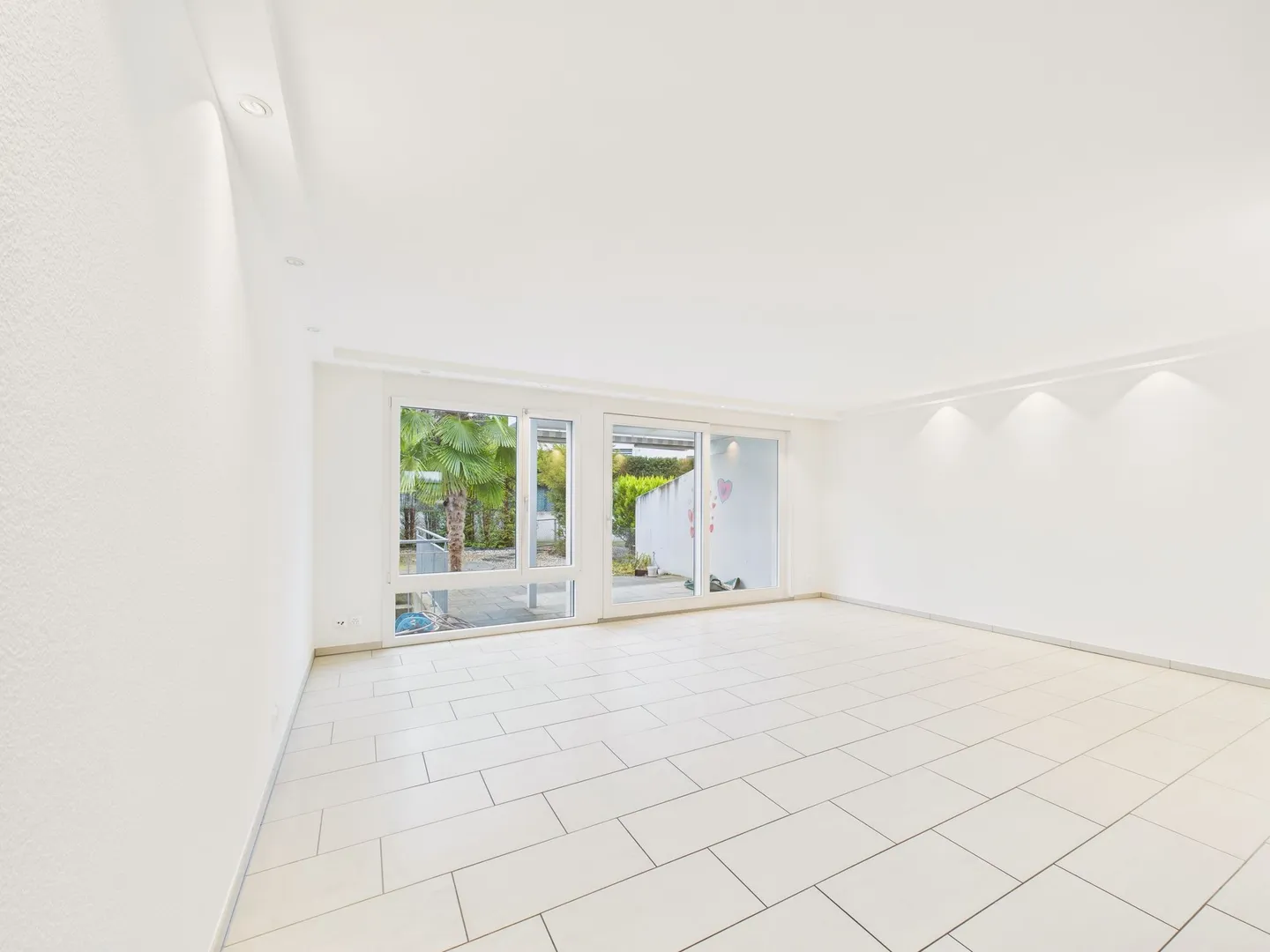 Modern 6.5-Room Single-Family House in Reinach - Photo 1 of 12