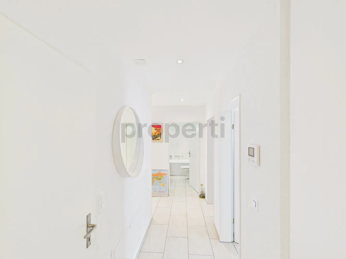 Ampio appartamento di 4,5 stanze a Binningen - arredato - Foto 7 di 11