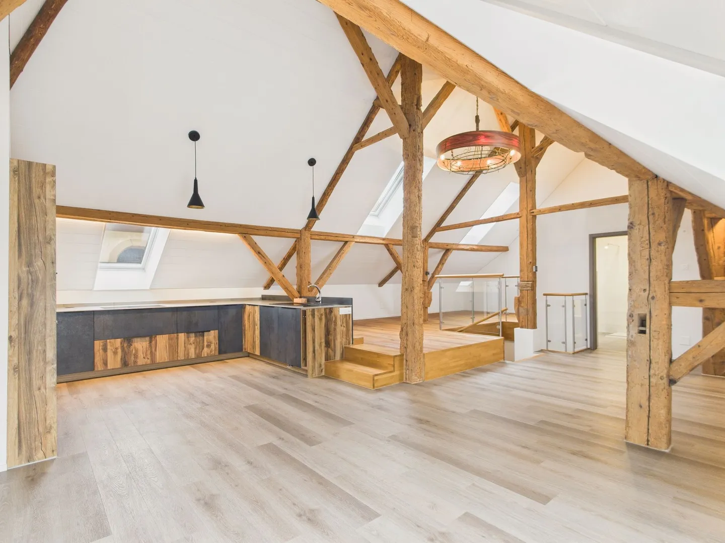 Modern and renovated loft in Bôle with charm, view and sunlight - Photo 1 of 9