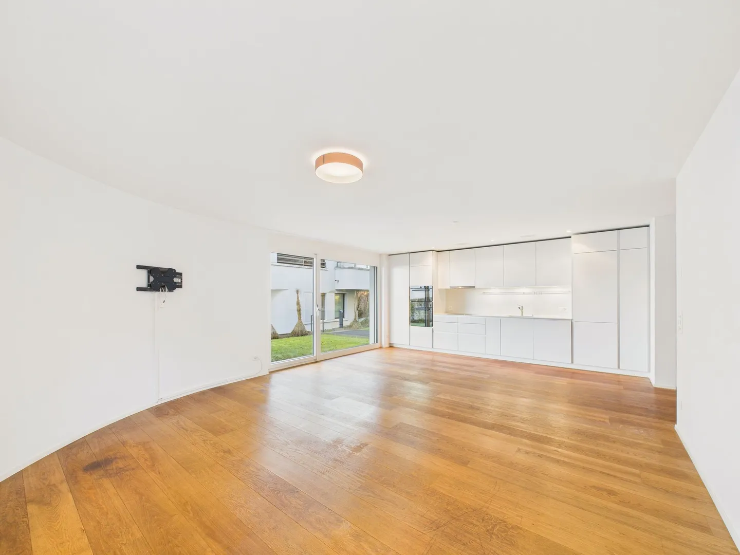 Moderne 3.5-Zimmer-Wohnung in bevorzugter Lage in Zürich - Foto 2 von 11