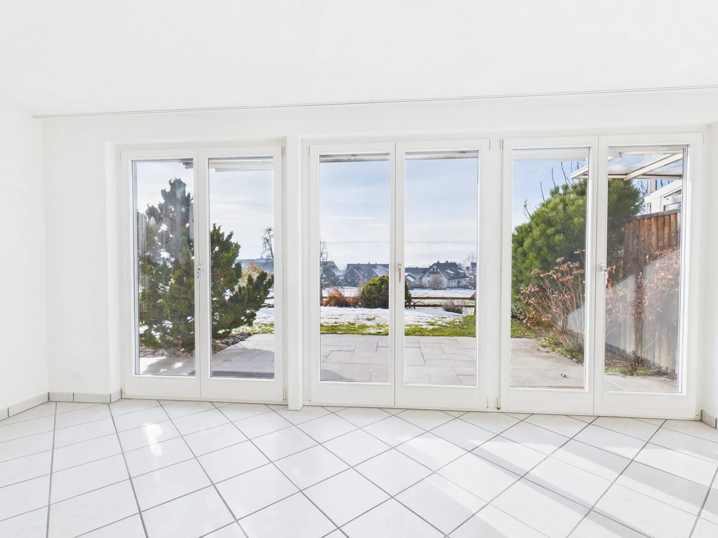 Bella casa unifamiliare di 4,5 stanze con giardino a Ottenbach - Foto 2 di 13