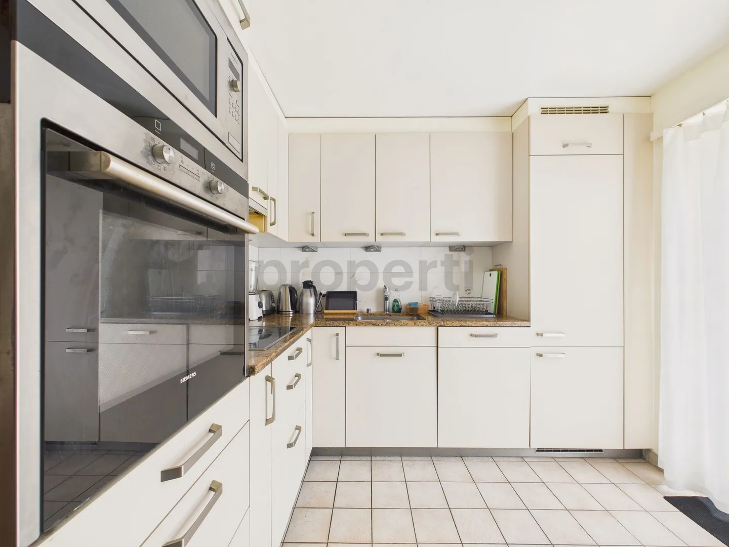 Villa di charme con giardino di 730m² _ Disponibile dal 1° aprile - Foto 7 di 13