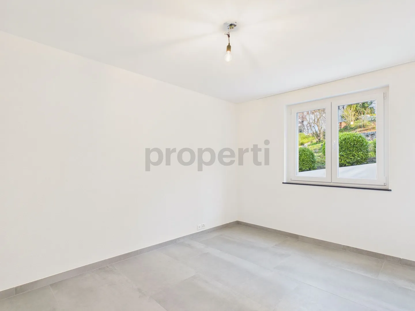 Moderna casa unifamiliare di 4,5 locali con balcone, Füllinsdorf - Foto 8 di 13