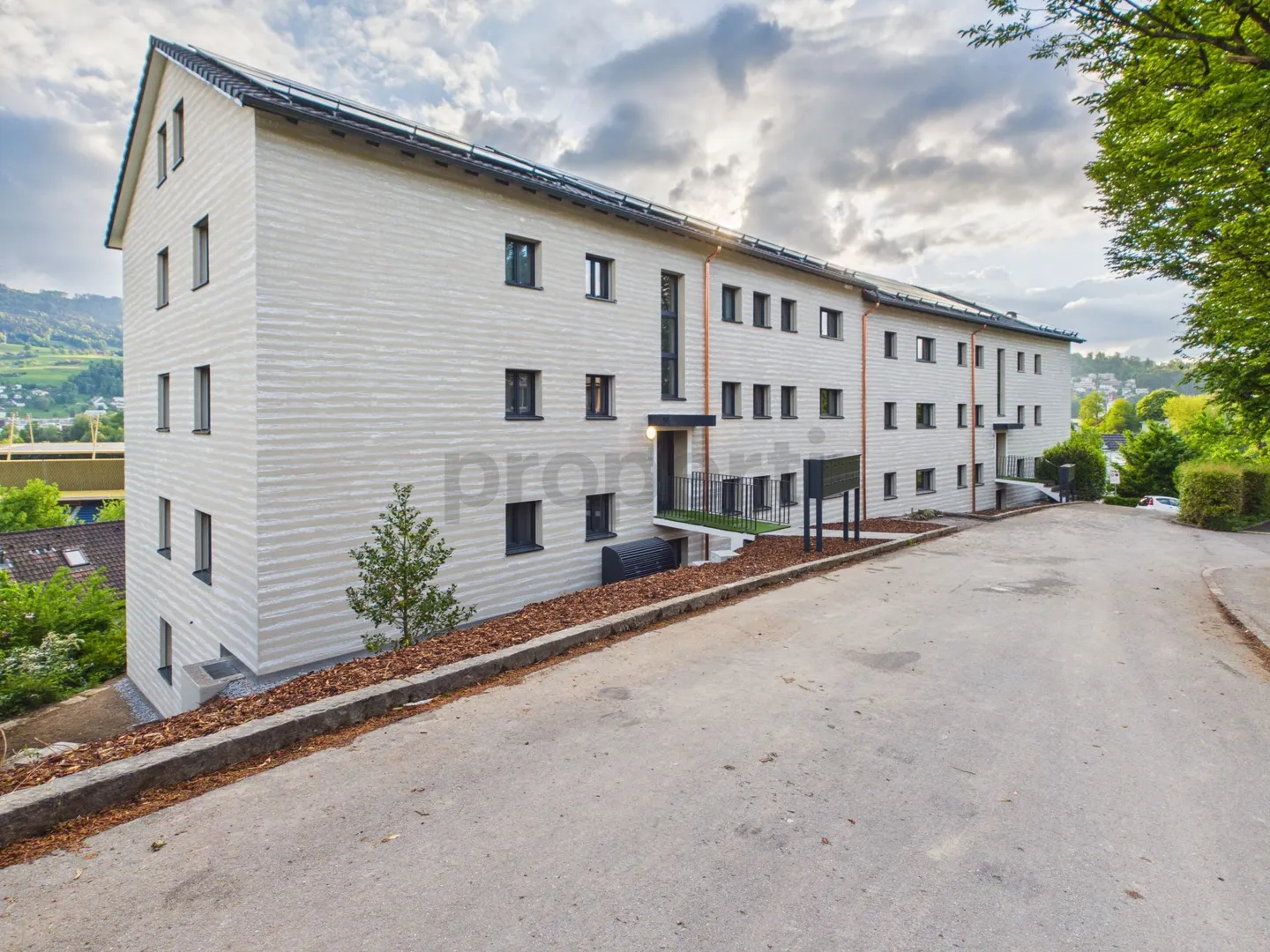 Erstbezug nach Renovation  Moderne 1.5-Zimmer-Wohnung mit Pilatusblick - Foto 1 di 9