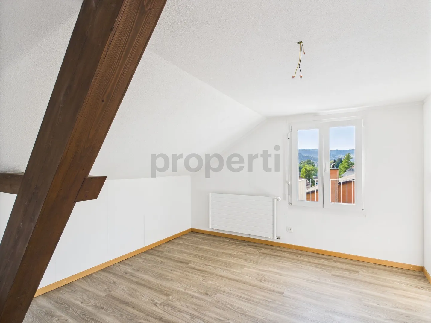 Cozy 3.5-Room Attic Apartment in Ebnat-Kappel - Photo 6 of 12