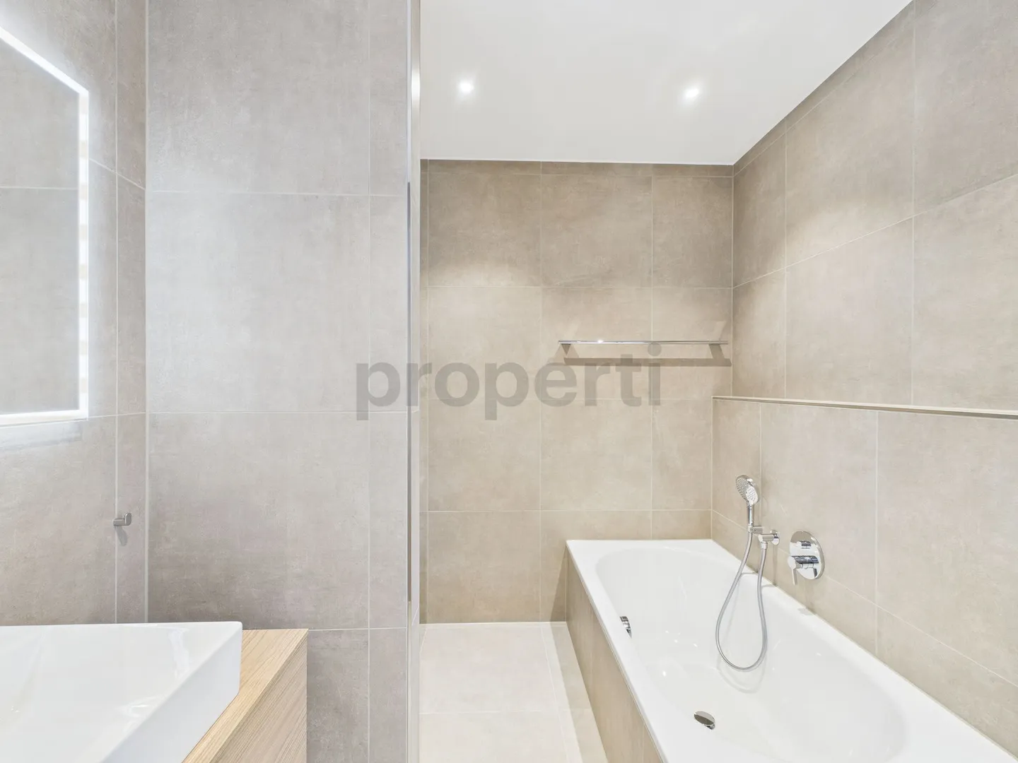 Vie moderne au cœur de Root - Appartement neuf de 4,5 pièces avec style et confort - Photo 9 sur 12