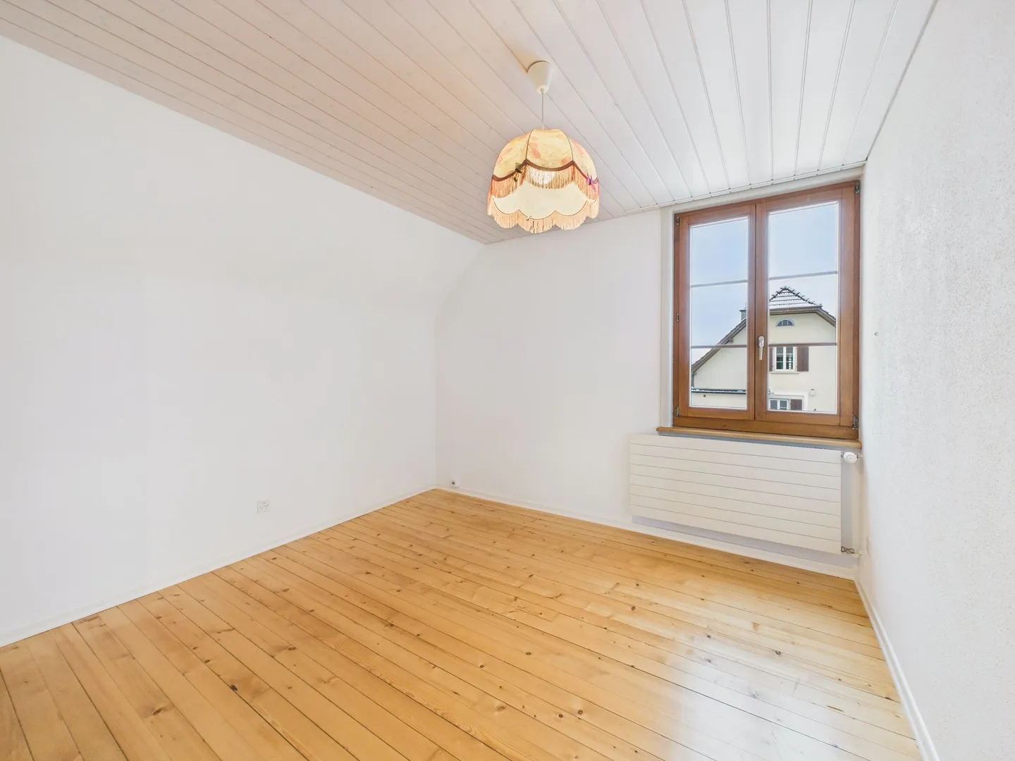 A Home to Feel Good - Charming 5.5-Room Apartment in Strengelbach - Photo 7 of 13