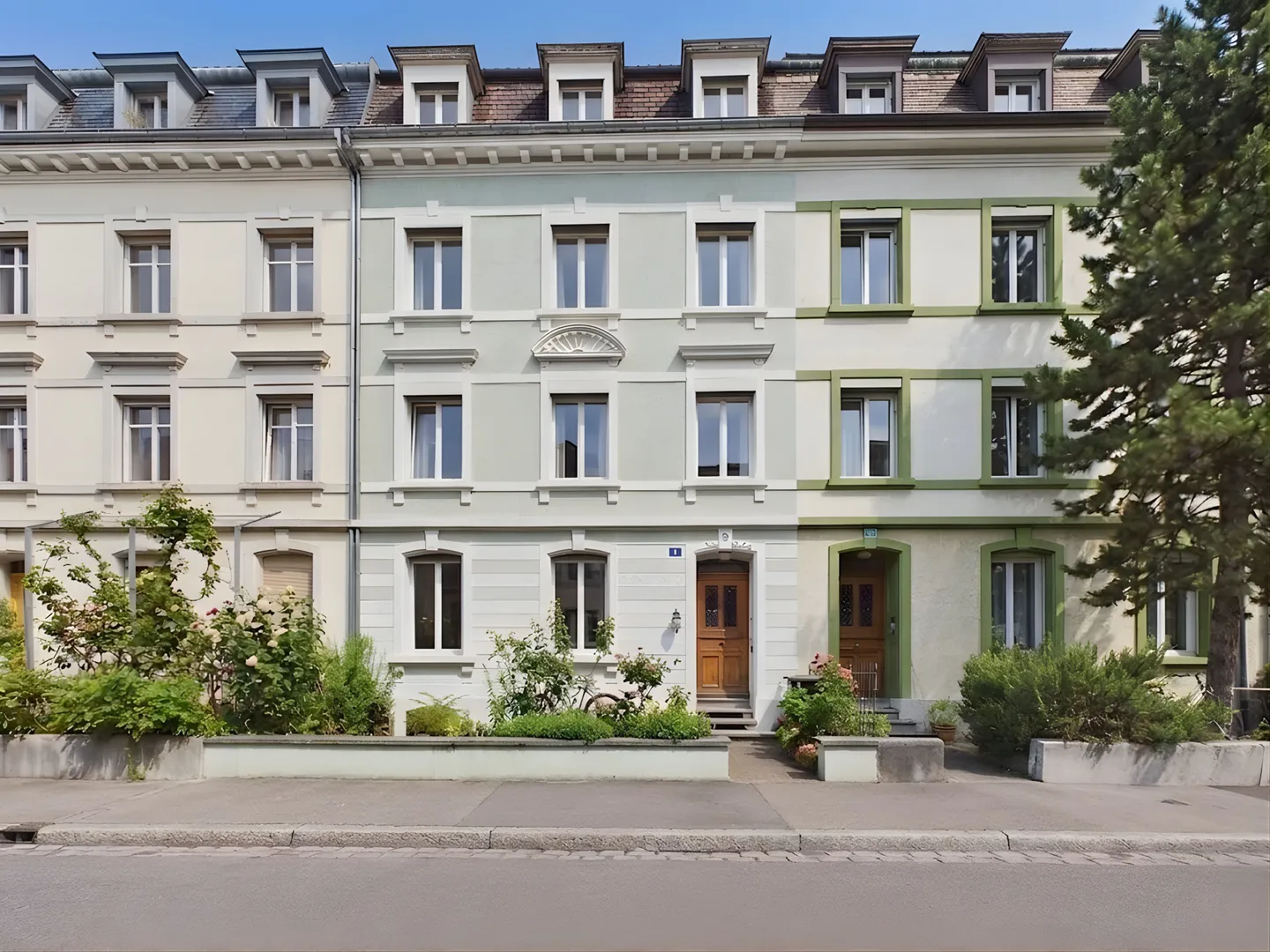 Charmantes Mehrfamilienhaus - Foto 1 von 13