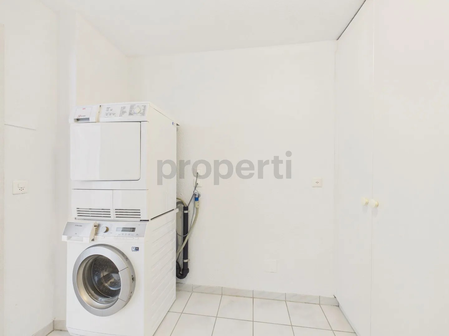 Geräumige Wohnung mit Balkon - Foto 12 von 13