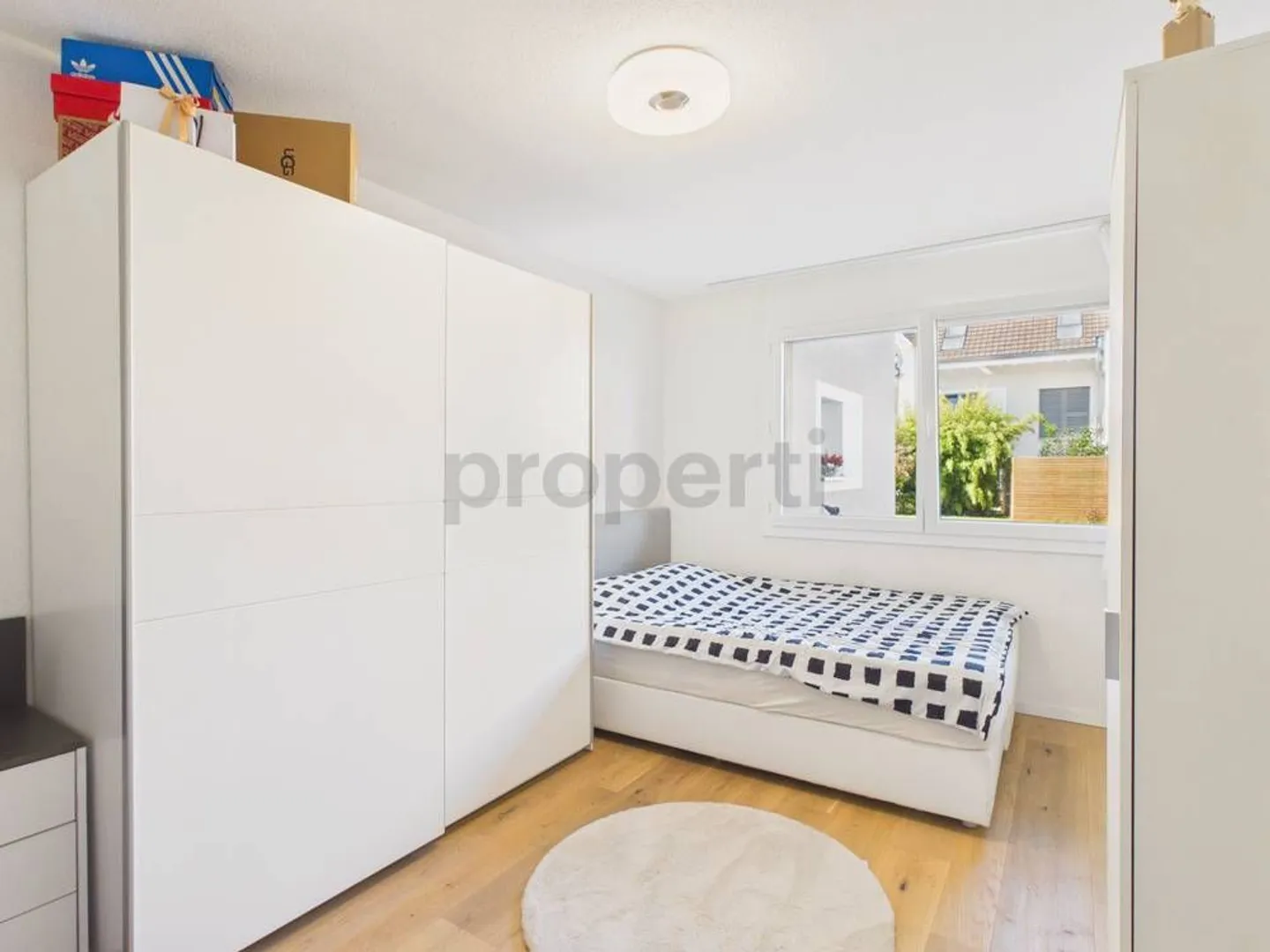 Appartement moderne de 4,5 pièces avec ascenseur et place de parking, Lotzwil - Photo 8 sur 12