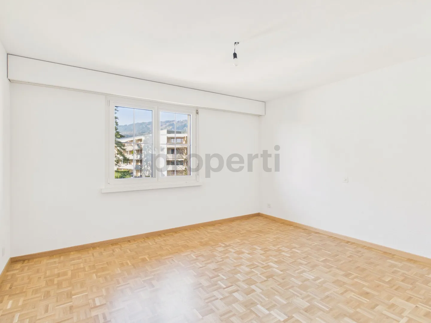 Elegante 4.5-Zimmer-Wohnung mit Balkon in ruhiger Lage in Lüchingen (SG) - Photo 9 of 13