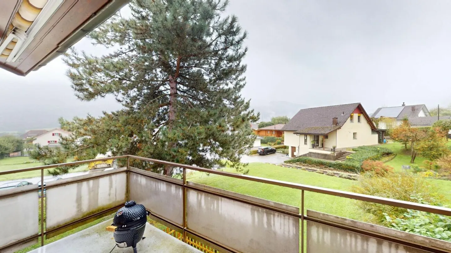 Helle 4.5-Zimmer-Wohnung mit Balkon, Aedermannsdorf - Foto 11 von 12