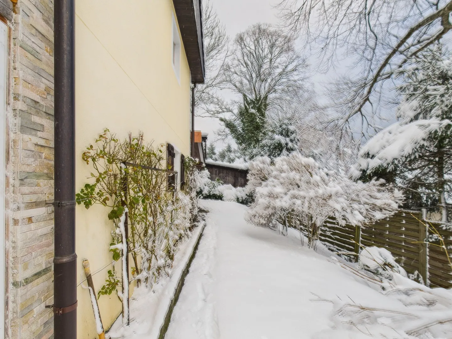 Charmante maison individuelle à Le Château-de-Ste-Croix, VD - Foto 12 von 13