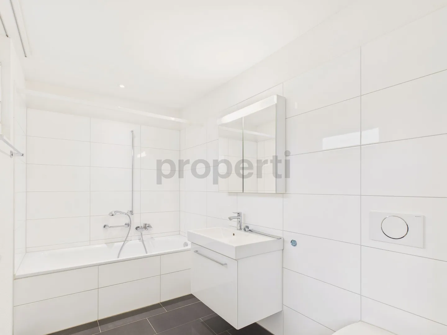 Modernes Familienhaus in Hüttikon - Foto 10 von 12