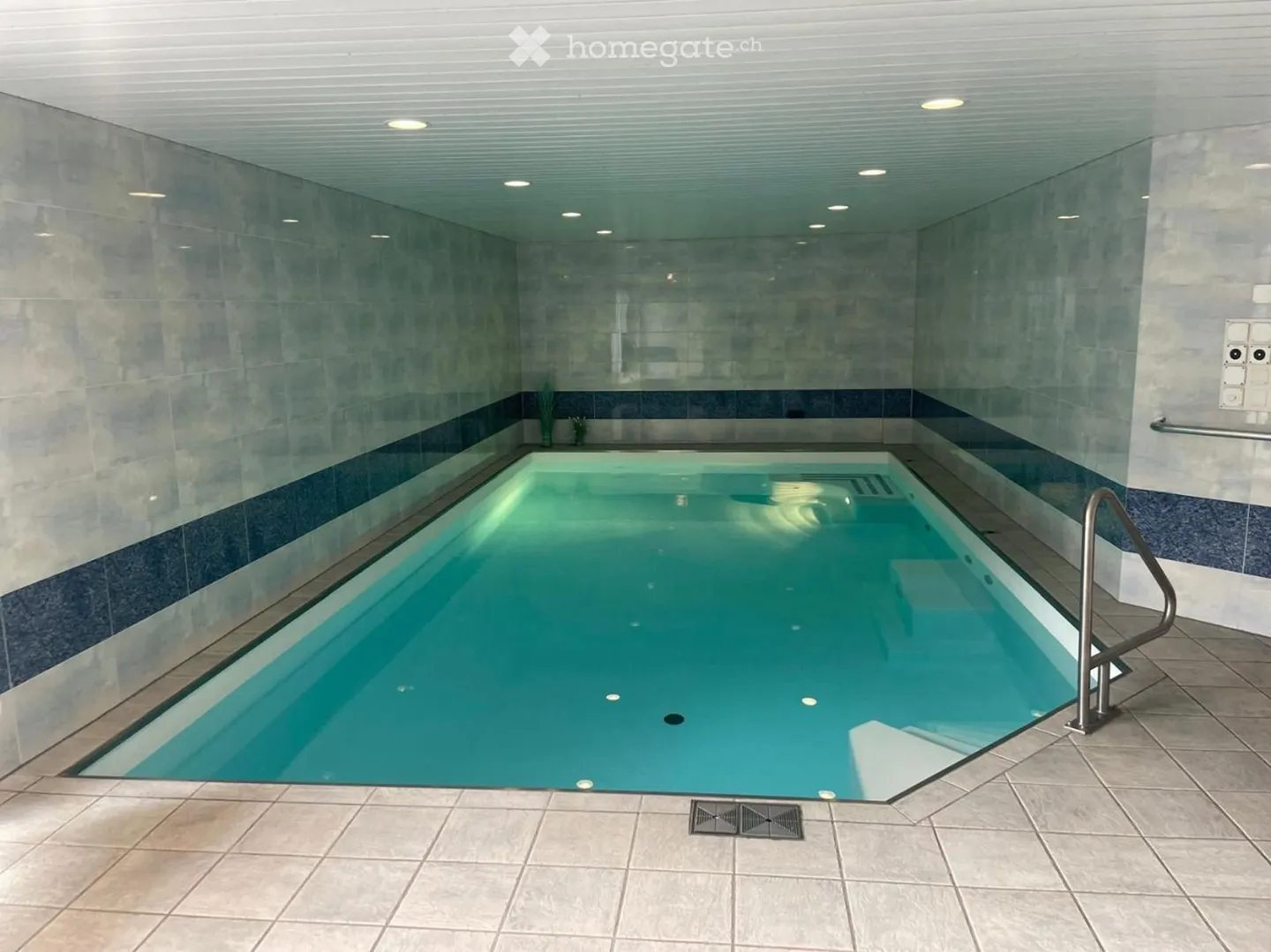 Helle 2.5-Zimmer-Wohnung mit Balkon, Salouf - Foto 8 di 12