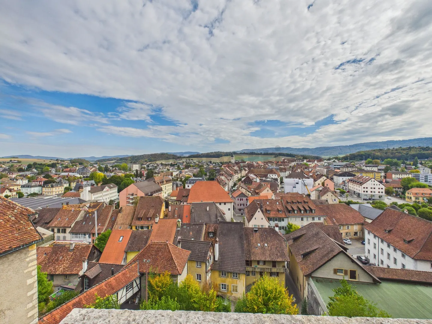 Immeuble mixte au cSur de la vieille ville de Porrentruy :  rénovation complète en cours, livraison clé en main - Foto 5 di 8