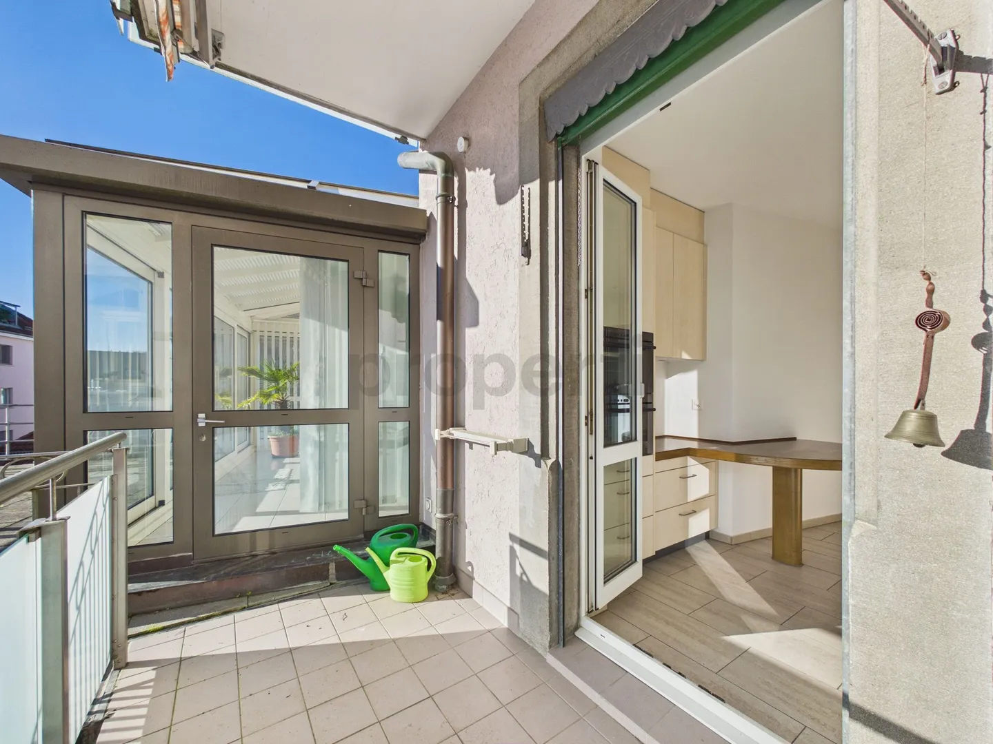 Centrally located 4.5-room apartment with 200 m2 large terrace + 18 m2 winter garden in St. Gallen - Photo 12 of 13