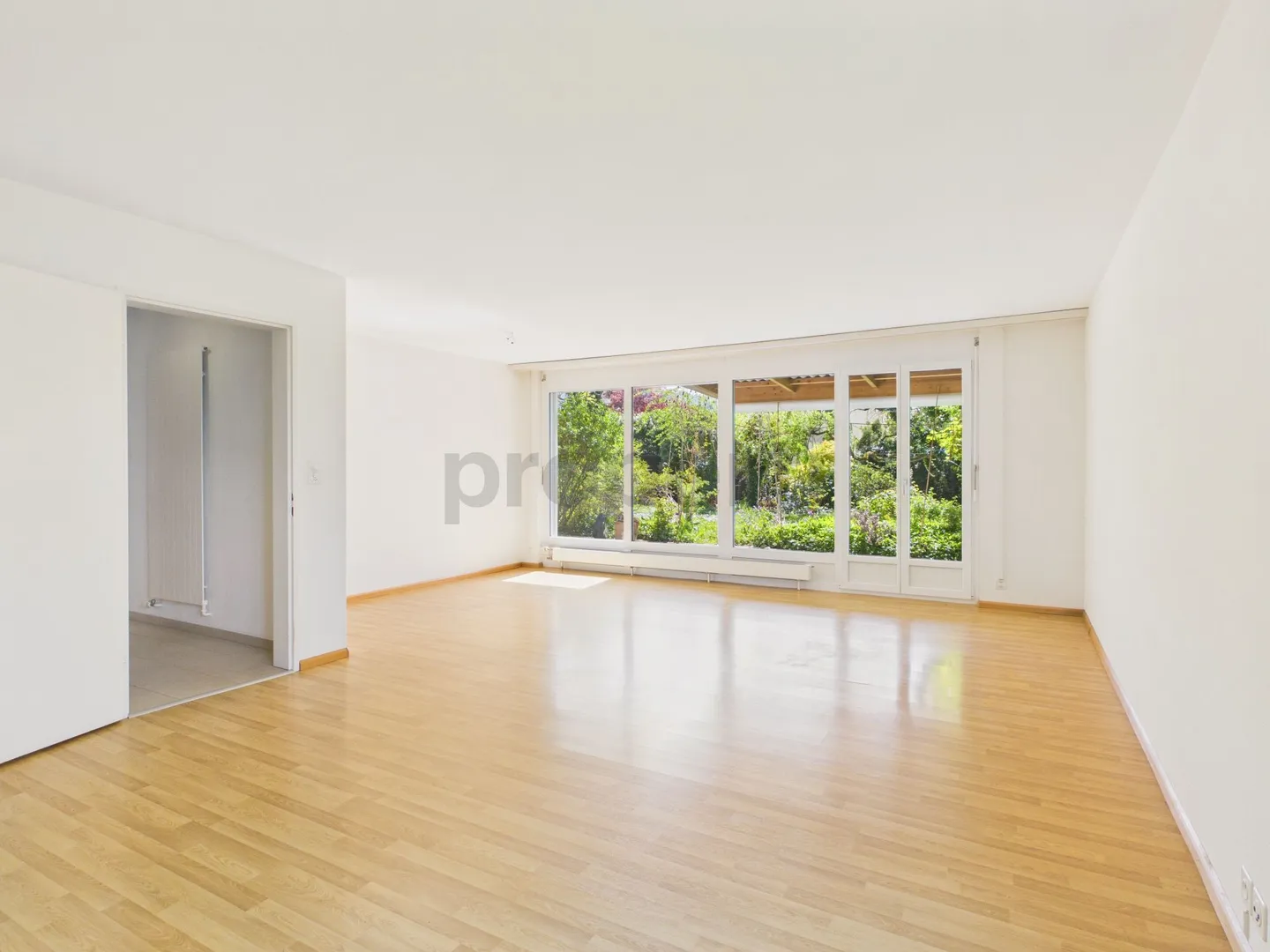 Charming 4.5-room single-family house with garage, Dornach - Photo 2 of 10