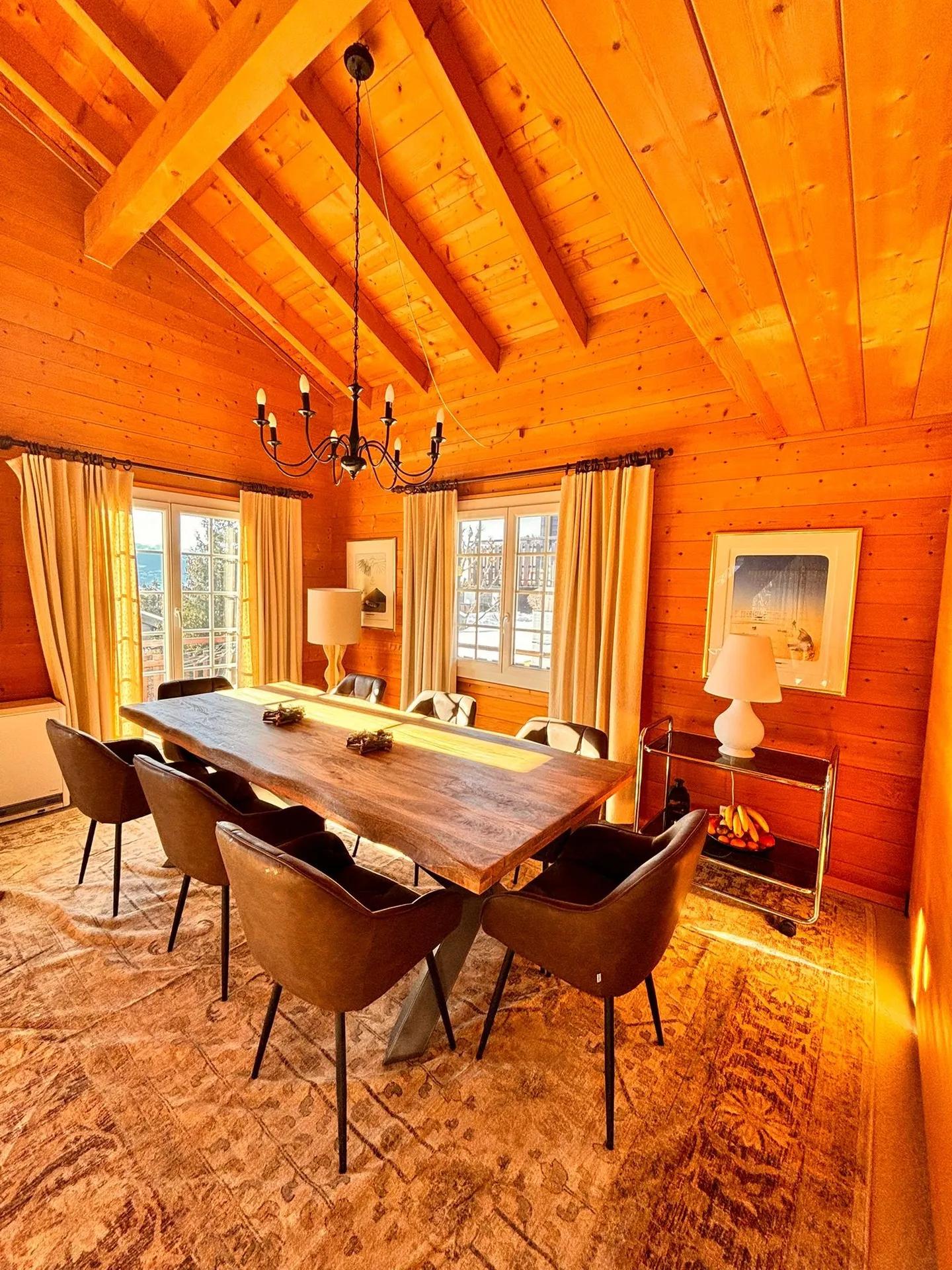 Chalet charmant 4.5 pièces avec balcon, Crans-Montana - Photo 2 sur 9