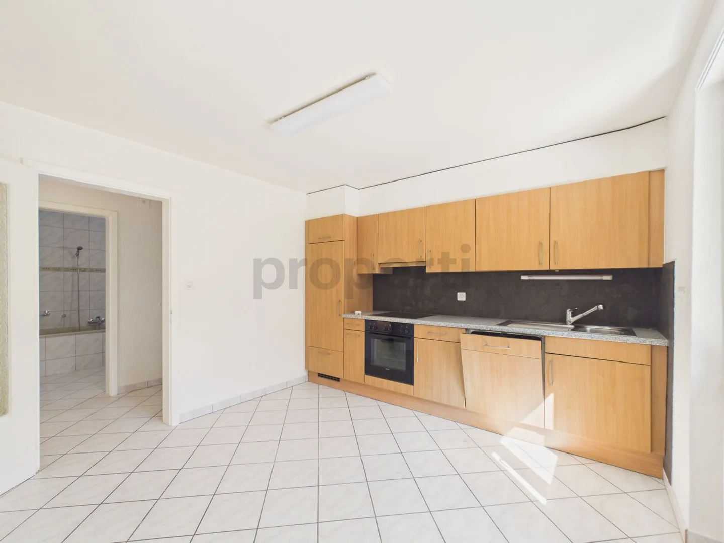 Charming 3.5 rooms in a peaceful living environment between nature and comfort - Photo 5 of 9