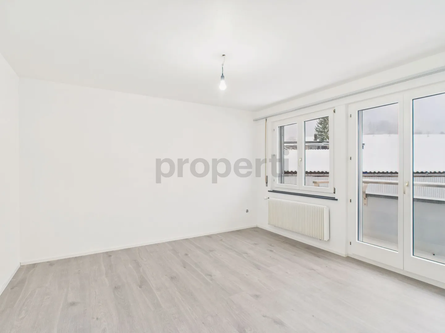 Appartamento ristrutturato di 3,5 stanze a Moutier - Foto 1 di 7