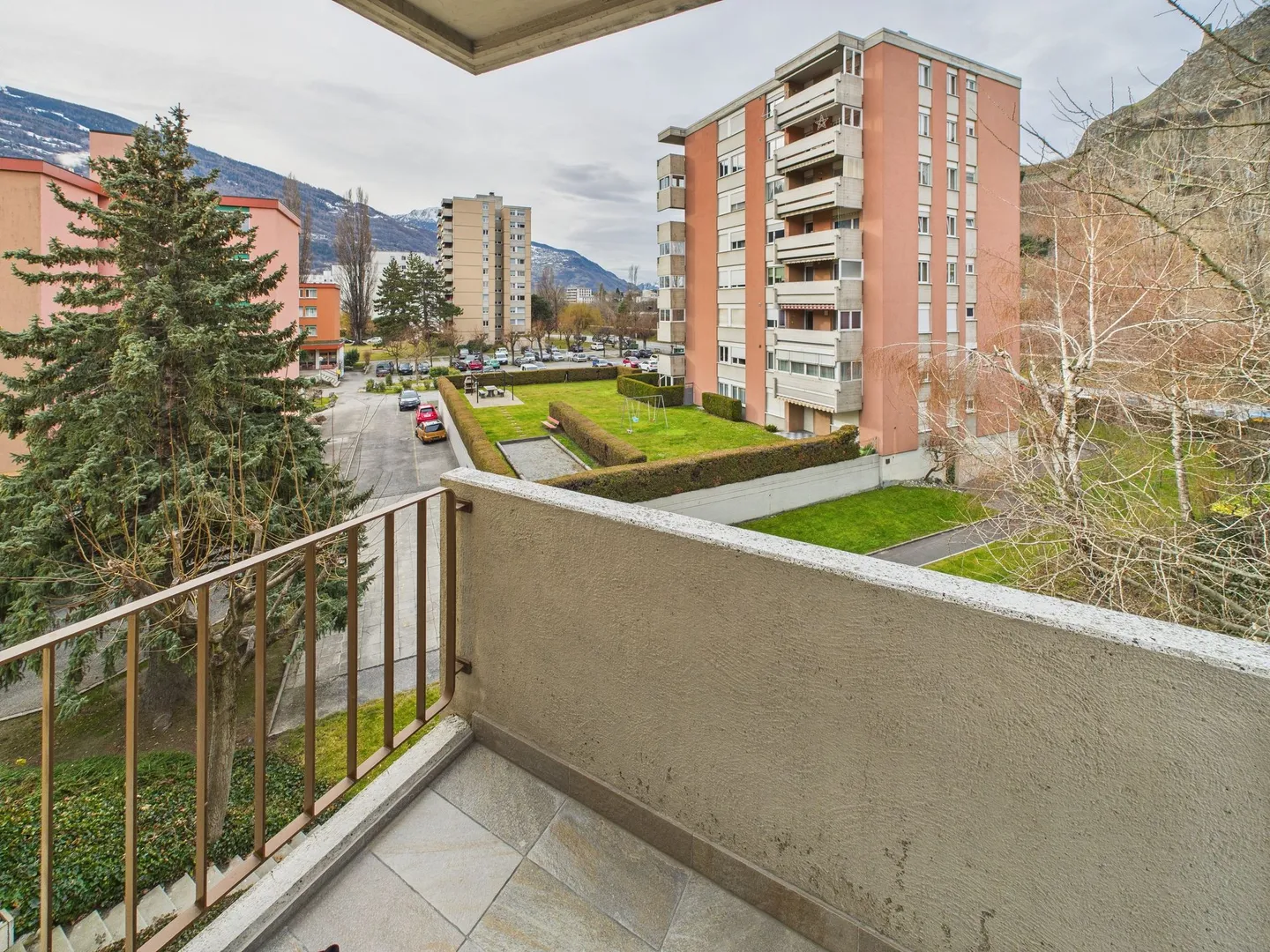 Spacieux 4.5 pièces  appartement élégant à Sion - Photo 7 sur 9