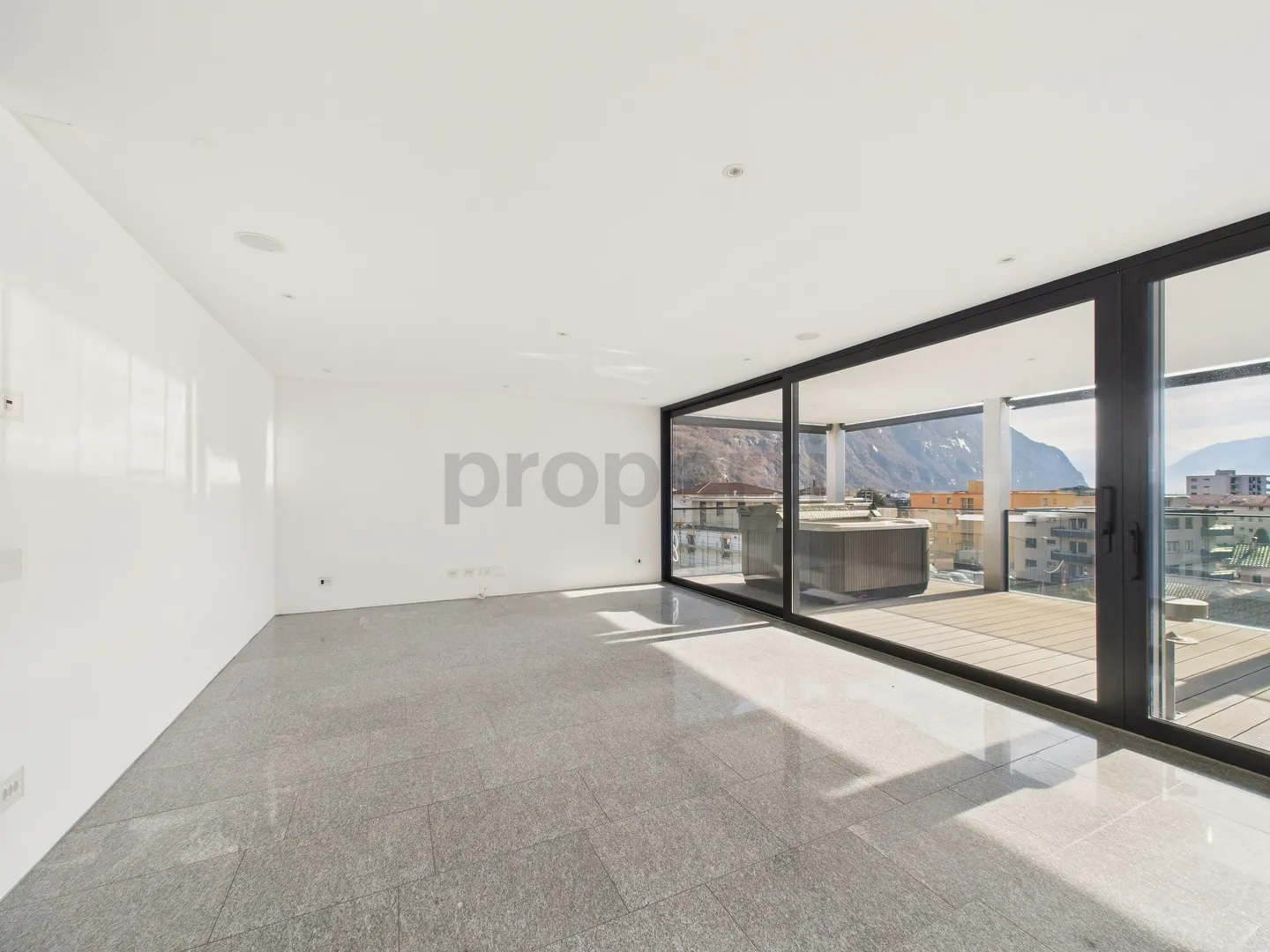 Penthouse prestigieux avec vue panoramique Biasca - Photo 2 sur 13