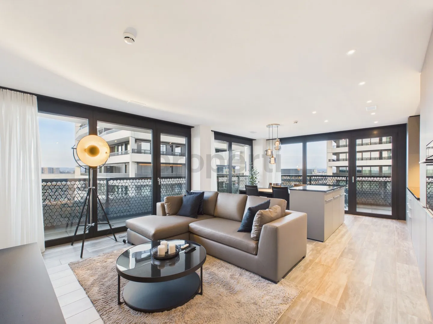 Modern 2.5-room apartment with balcony, Dübendorf - Photo 1 of 10