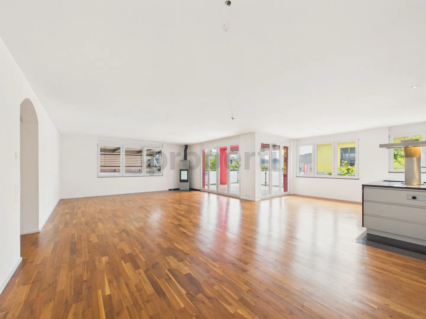 Grosszuegige 5.5-Zimmer-Wohnung mit Balkon, Wilen b. Wil - Photo 1 sur 13
