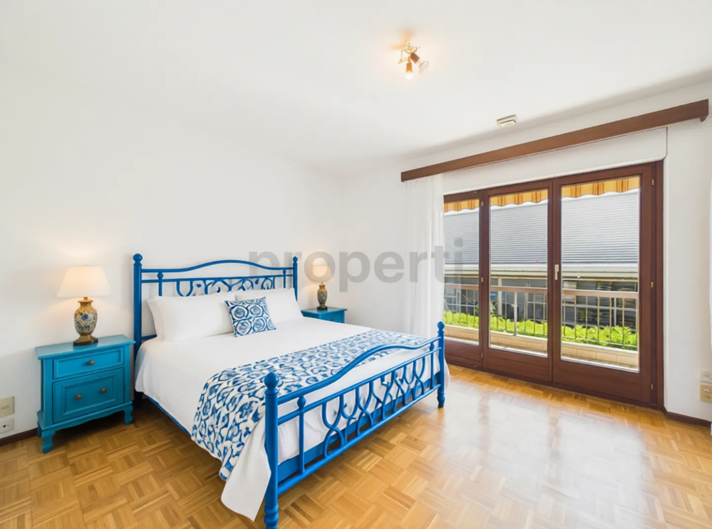 4.5-room apartment with garage in a two-family house - Photo 9 of 13