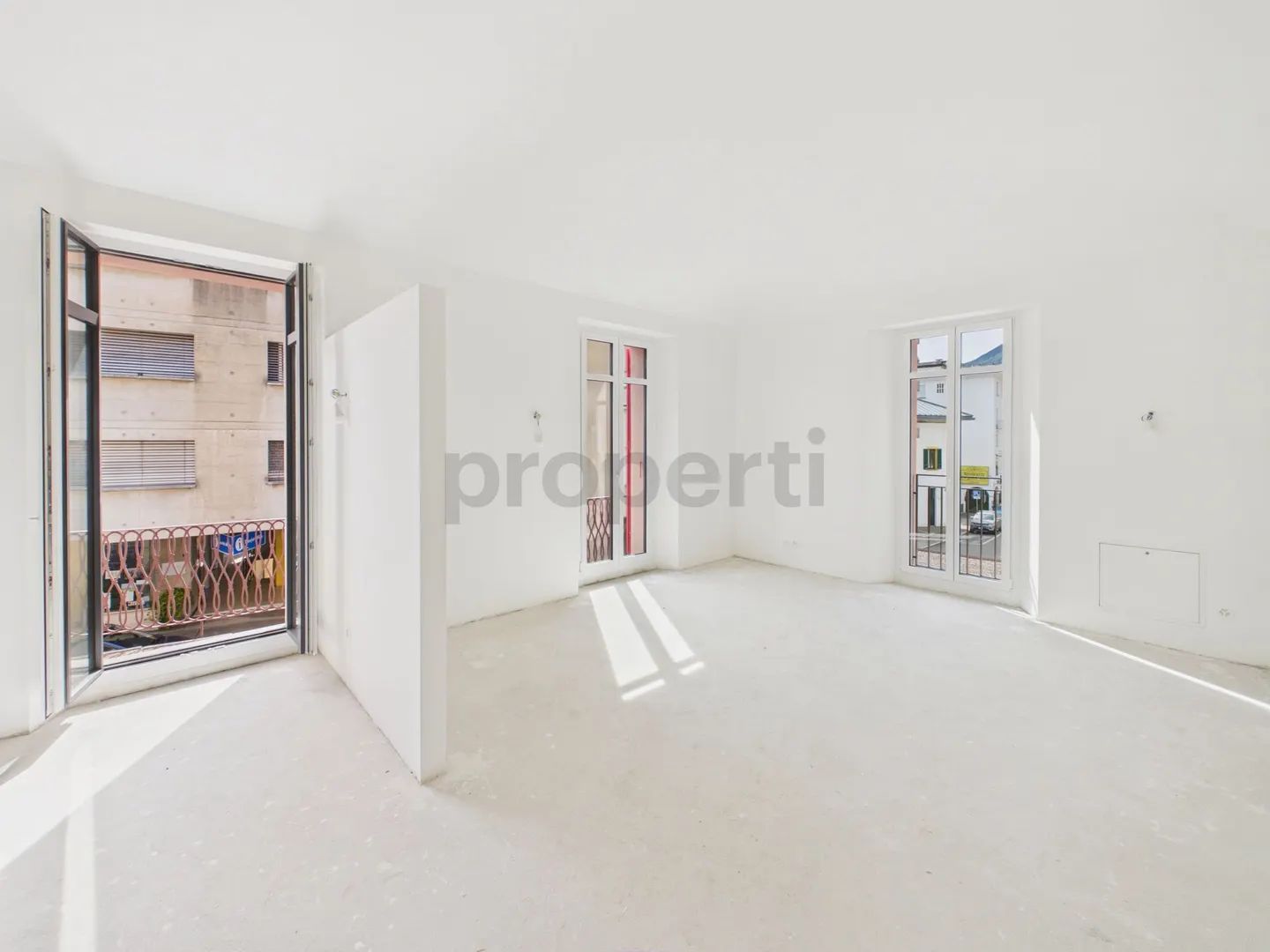 Komplett saniertes Gebäude, funktioneller Grundriss & hohe Energieeffizienz! - Foto 6 von 8