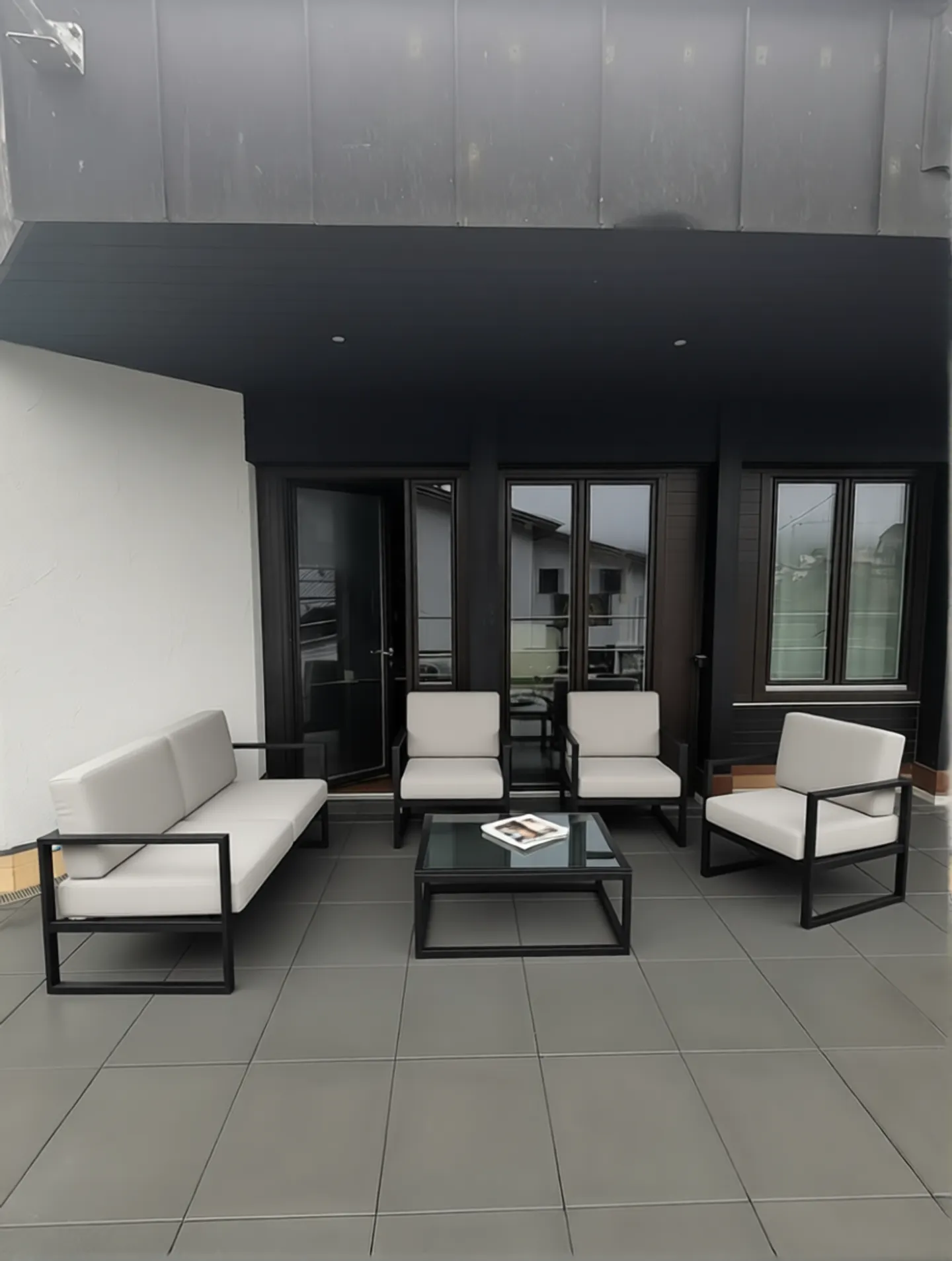 Spacious sun terrace, freshly renovated bathroom & additional sleeping gallery! - Photo 9 of 10