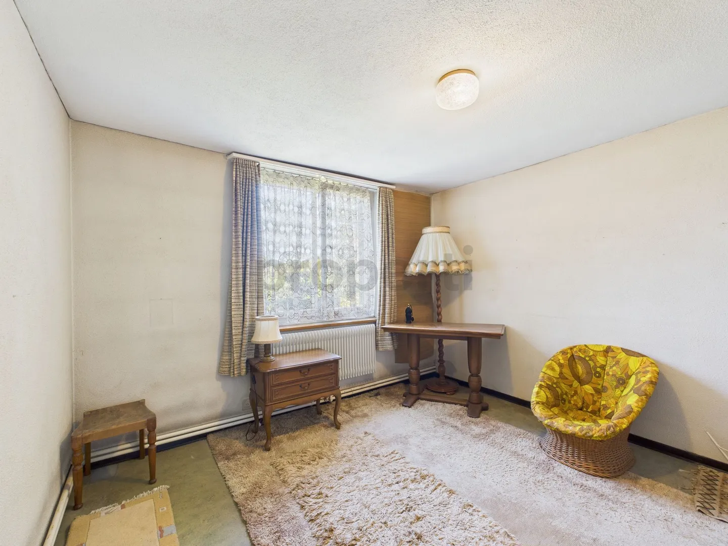 Idyllic End Row House with Great Potential - Photo 8 of 12