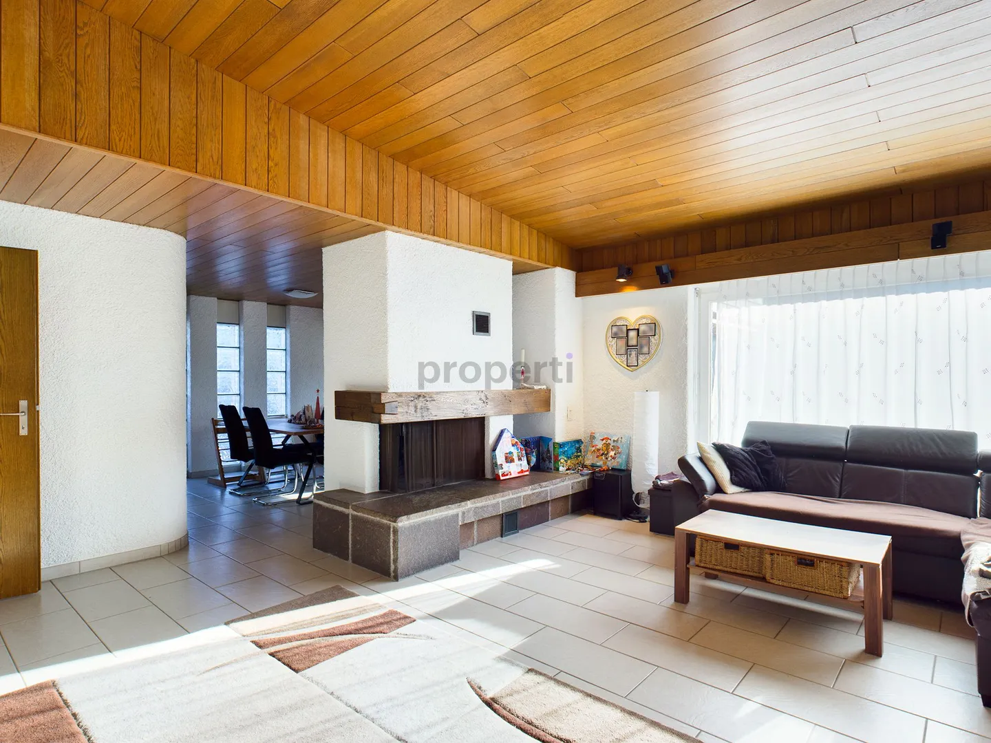 Familienparadies: Einfamilienhaus mit 6.5 Zimmern in Widnau - Photo 4 of 12