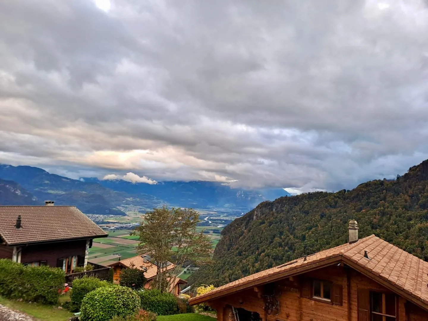 Incantevole appartamento di 4,5 locali a Miex, VS - Foto 9 di 11